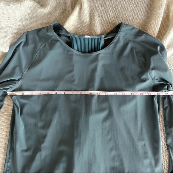 Lululemon Play Off The Pleats Long Sleeve - Picture 7 of 9